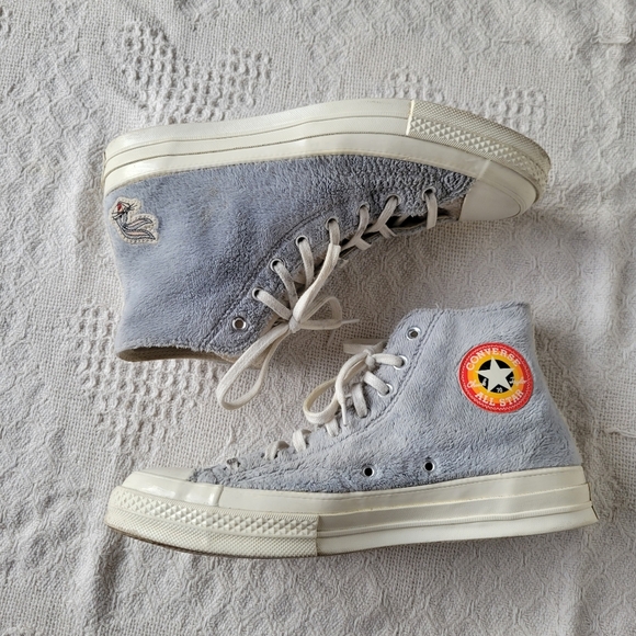 Converse Grey and Off-White Looney Tunes Edition Chuck 70 High Sneakers - Picture 6 of 15